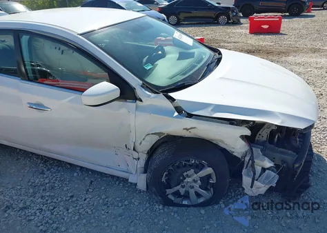 2017 Nissan Sentra S z USA, uszkodzony, nr VIN 3N1AB7AP0HY292076